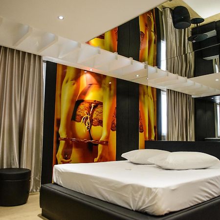 Le Parc Motel Лажис Экстерьер фото