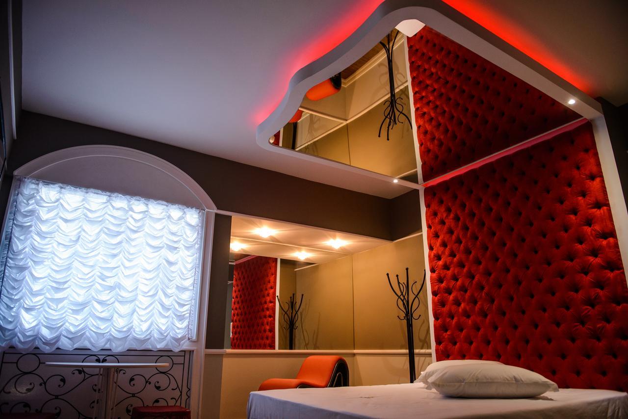 Le Parc Motel Лажис Экстерьер фото
