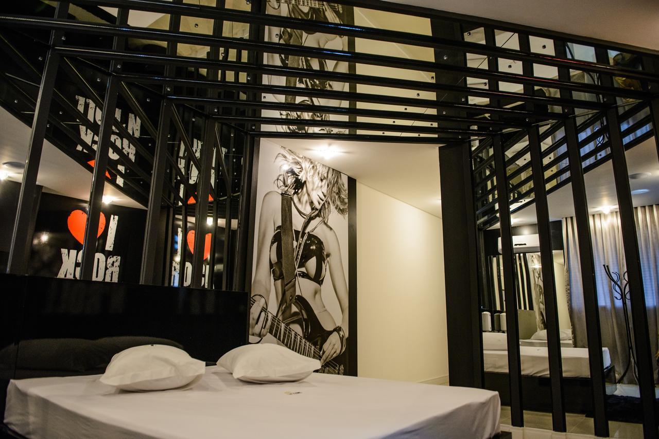 Le Parc Motel Лажис Экстерьер фото